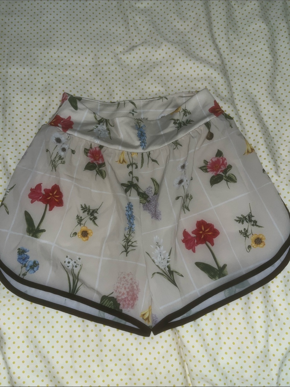Tuckernuck floral athletic short